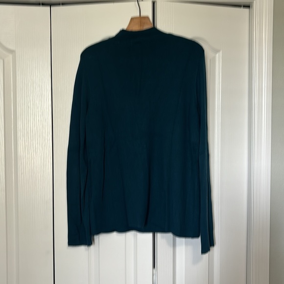 Tamari Teal sweater with seed beads - Picture 4 of 4